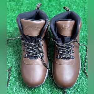 Magellan Outdoors Kids Brown Hiking Boots‎ Size 3D